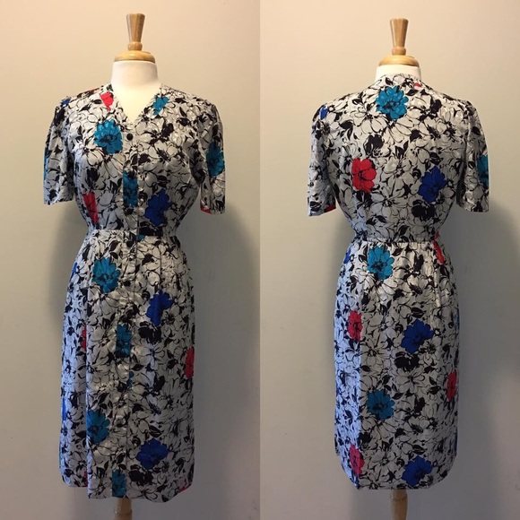 Oscar de la Renta Dresses & Skirts - FLASH SALE‼️Vintage Oscar de la Renta Floral Dress